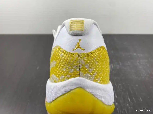 AH7860-107 11 Low WMNS Snakeskin Jordan Air Yellow 0705